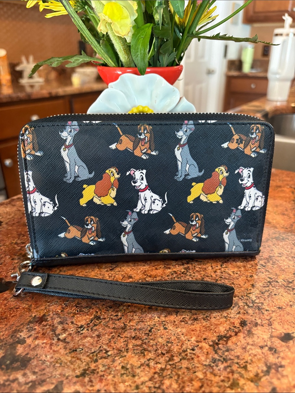 Buckle-Down Disney Dogs Black Wristlet Wallet